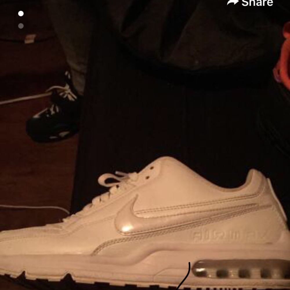 White nike air max  used